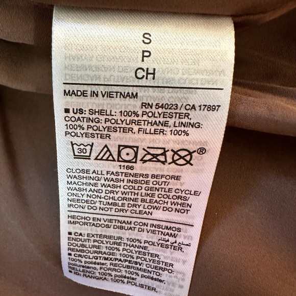 Old Navy Faux Leather Women's
Brown Puffer Jacket NWT SM CHOCOLATE SOFT cropped - Picture 11 of 15